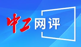 为什么年轻人突然爱上老戏台？这场雪夜演出撕开了真相：我们缺的不是观众是真心